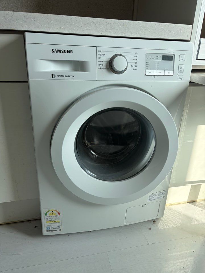 삼성 디지털인버터 9kg 드럼세탁기 WW90J3000KW 대전 사진 1